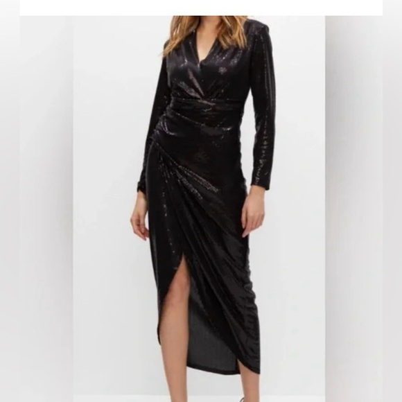 Melanie Lyne Dresses & Skirts - Chic Black Sequin Long Sleeve Dress